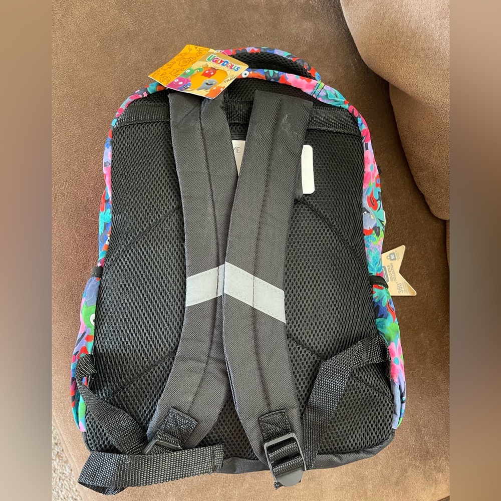 Back pack - Picture 2 of 2